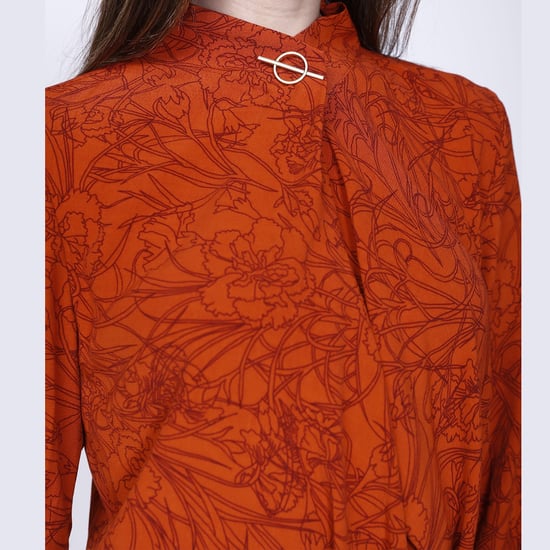 Crossed collar blouse with linear floral print - Image 3