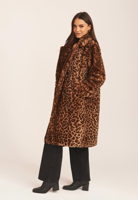 Abrigo de piel largo con doble botonadura de leopardo - Image 3