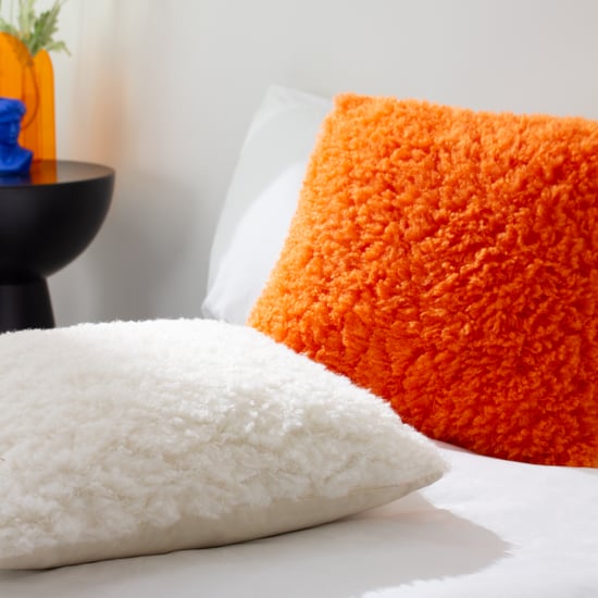 Funda de Cojín de Piel Sintética Heya Home Fluff Ball - Image 5