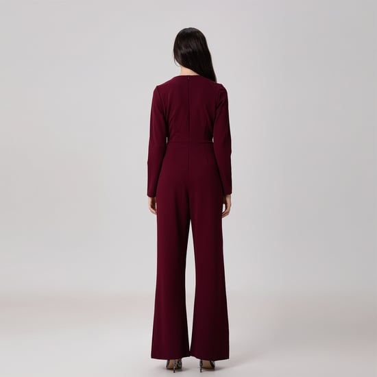 V-Cleavage jumpsuit - Image 4