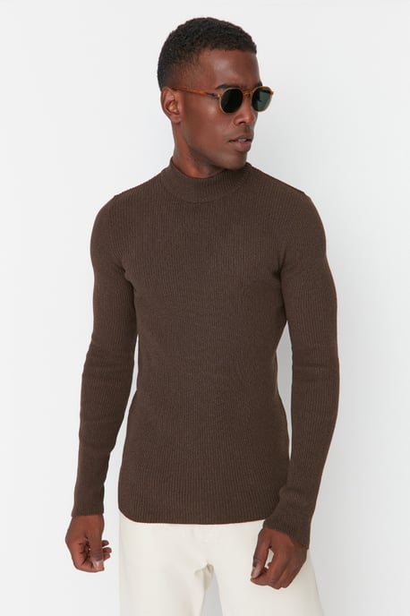 Trendyol Men's Straight Sweater - Image 1