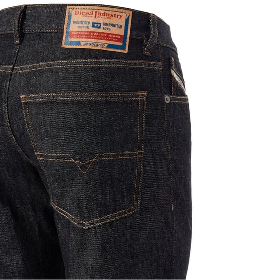 Diesel Vaqueros D-Sark negros - Image 3