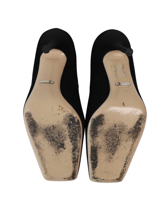 Gucci Dionysus Embellished Pumps in Black Satin - Image 5
