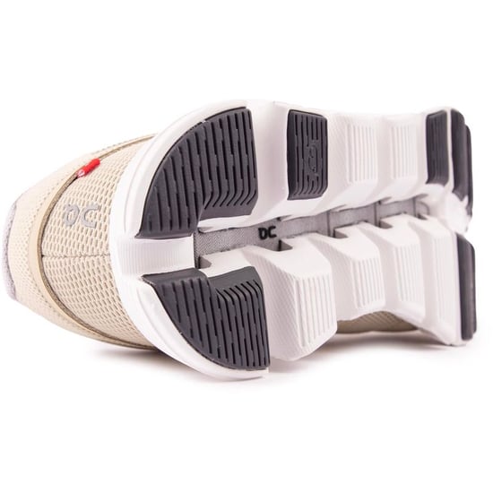 On Cloud 5 Trainers
