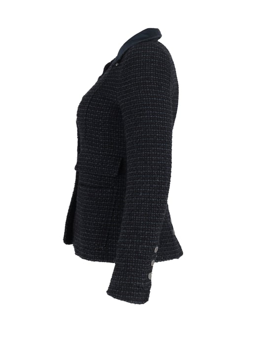 Chanel Boucle Tweed Fitted Jacket with Detachable Collar in Navy Blue Cotton - Image 2