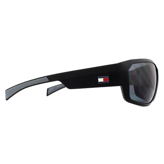 Tommy Hilfiger Wrap Hombre Mattele Negro gris gafas de sol - Image 4