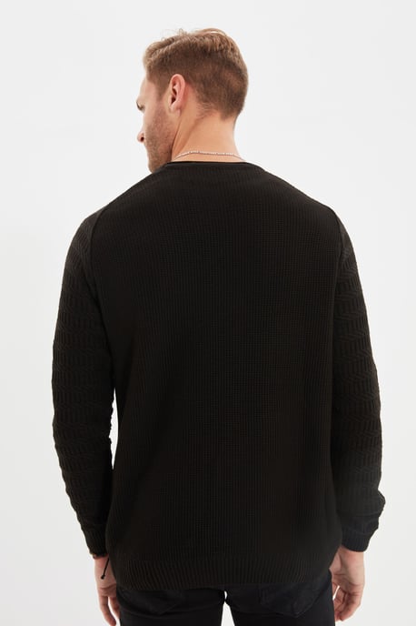 Trendyol Men's Raglan Sleeve Straight Sweater - Image 5