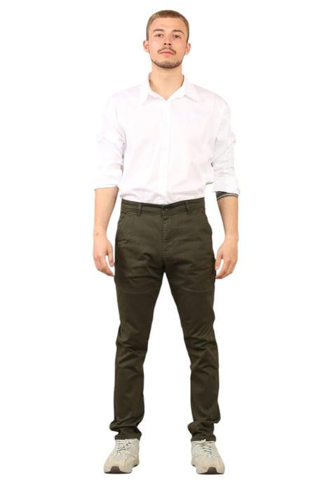 MYT Pantalones Chinos Slim Fit en Oliva - Image 6