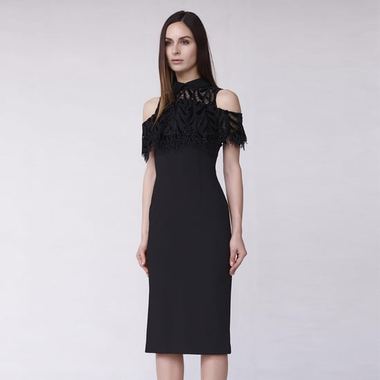 Adjusted dress with bare shoulders and lace steering wheel - Image 1