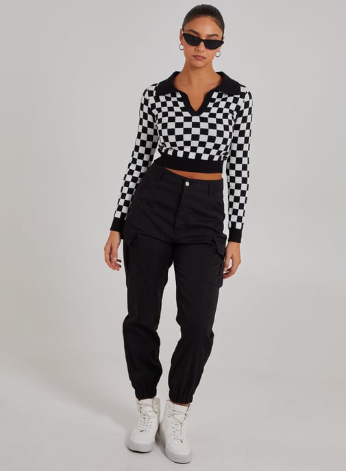 Notch Collar Checkered Top