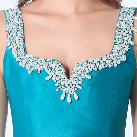 Sweetheart cleavage beaded cocktail dress - Image 4