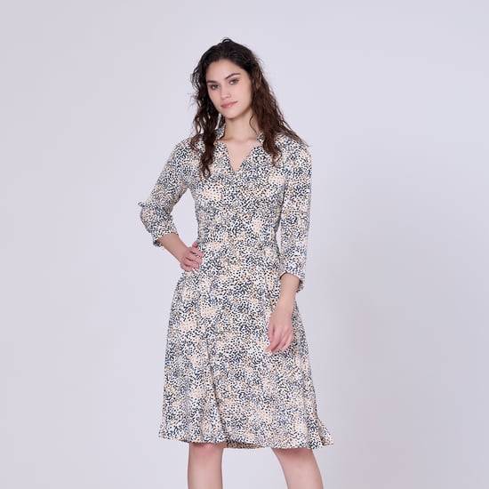 Minimalist printed tea dress and 3/4 sleeves