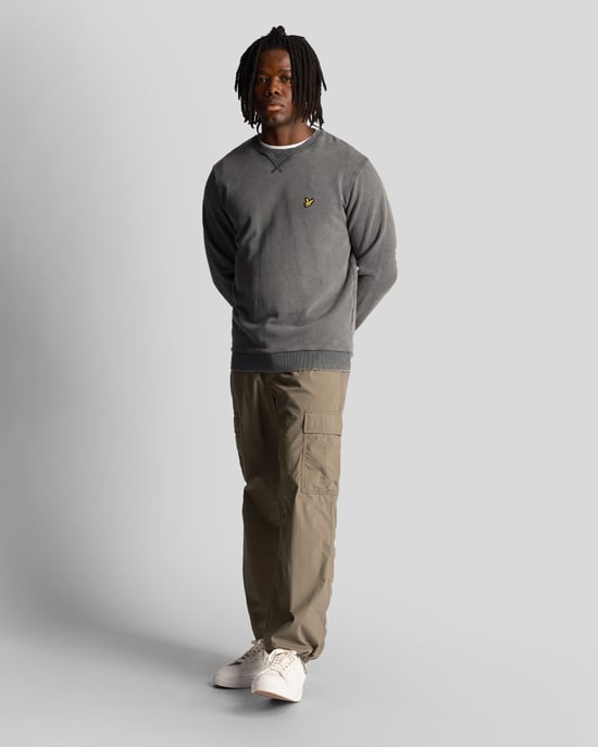 Sudadera negra lavada de Lyle & Scott - Image 2