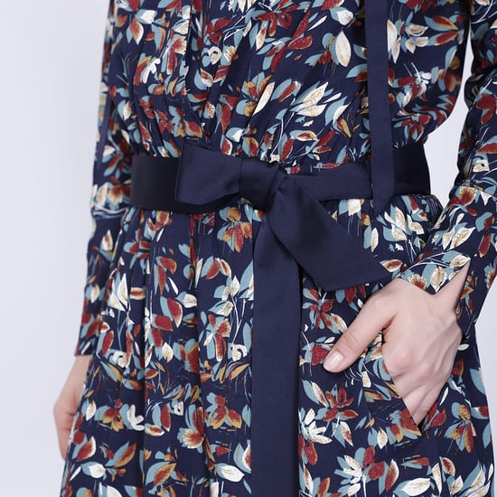 Satin collar short dress and leaves print