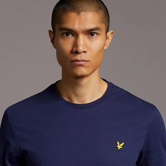 Camiseta Marineblaues con Lyle and Scott-Markenlogo en el Brust - Image 4