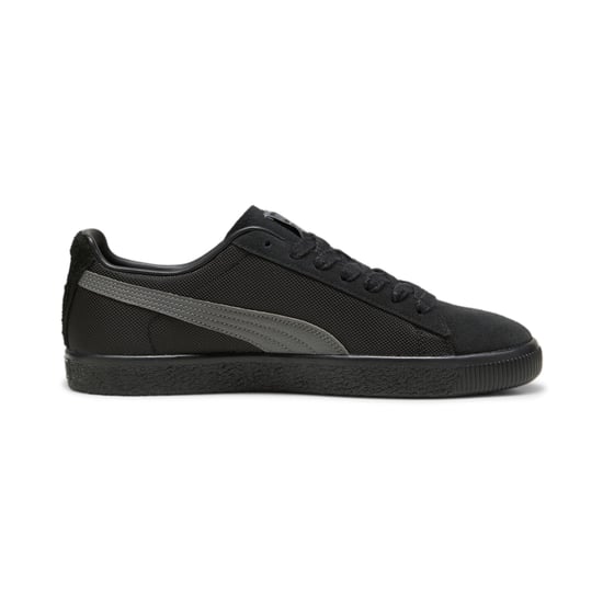 PUMA Unisex Clyde Soph Sneakers