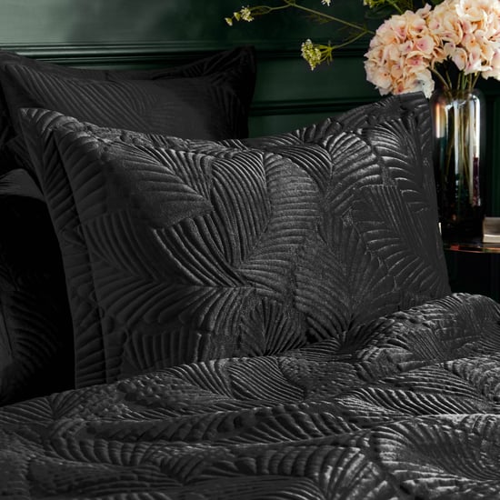Funda de Almohada de Terciopelo Acolchado Palmeria - Image 1