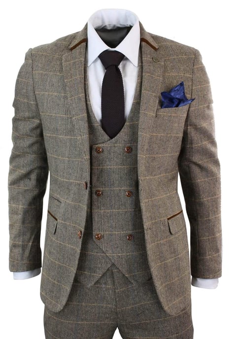 Traje de tweed a cuadros de espiga en color tostado de tres piezas para hombre - Image 1