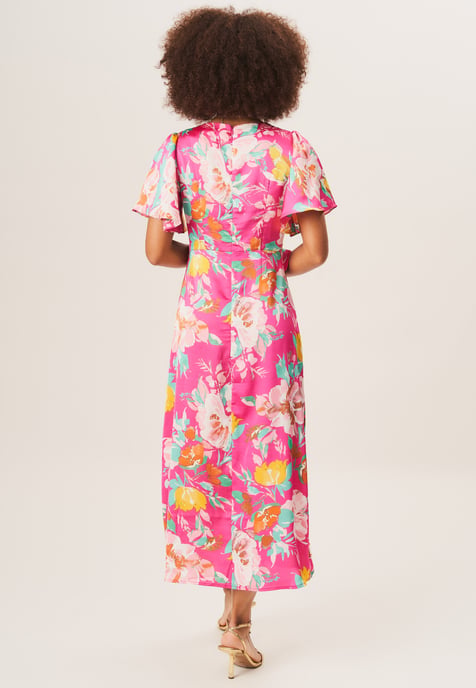 Vestido midi con mangas de ángel y estampado floral - Image 4