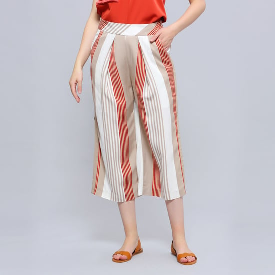 Stripe print fold capri pants - Image 4