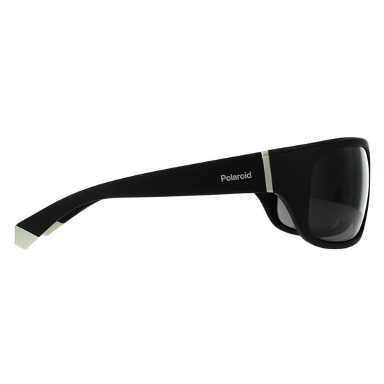 Gafas de sol polarizadas Polaroid Wrap para hombre en negro y gris - Image 4