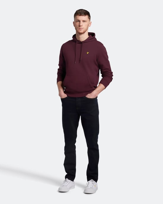 Sudadera con capucha color borgona con la marca Lyle & Scott - Image 3