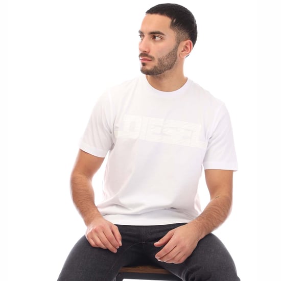 Camiseta Blanca Brillante Con El Logotipo Monocromático De Diesel - Image 4
