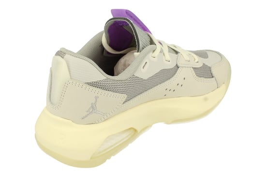 Nike Air Jordan 200e Womens White Trainers - Image 3