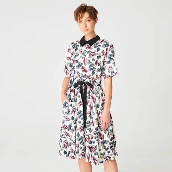 Robe midi trapèze à fines bretelles et lien froncé - Image 3