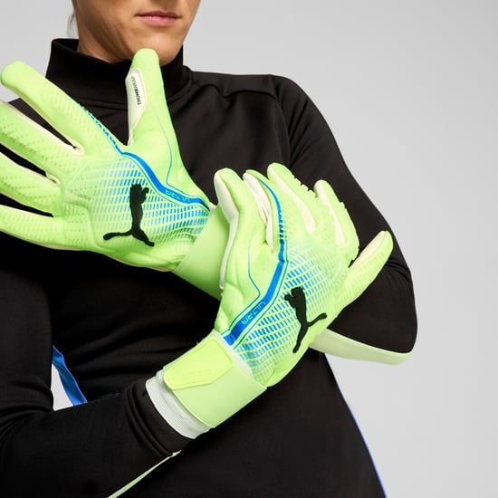 PUMA Unisex ULTRA ULTIMATE Hybrid Goalkeeper Gloves - Image 4