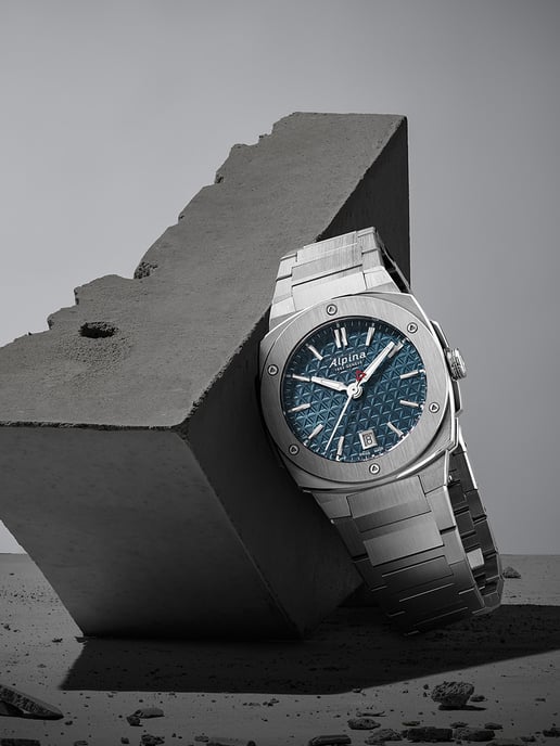 Alpina Alpiner Extreme Unisex's Silver Watch AL-220TB2AE6B - Image 3