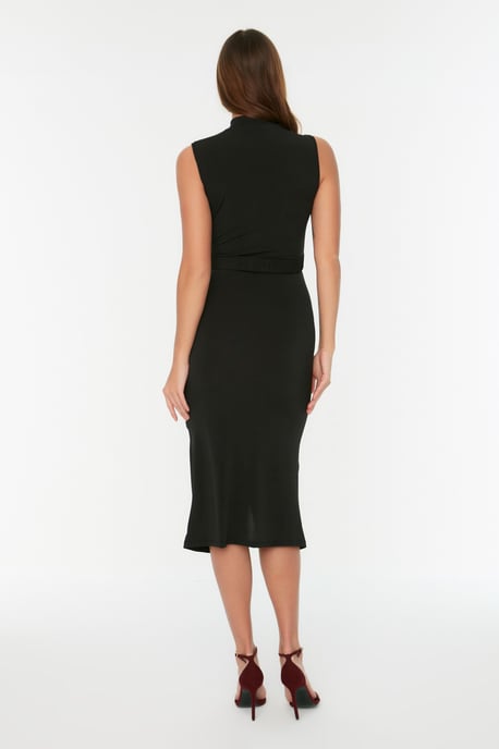 Trendyol Women's Crew neck bodycone Midi Dress - Image 5