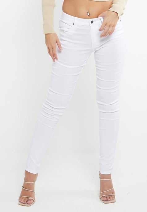 MYT Chinos ajustados y superelásticos para mujer, color blanco - Image 3