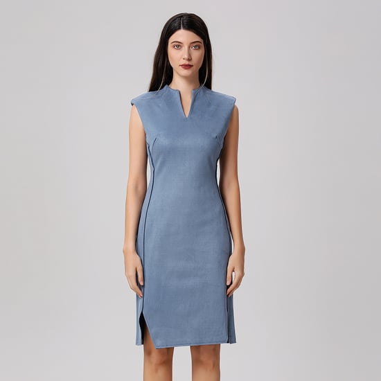 V-neck tailor fitted dress - Image 3