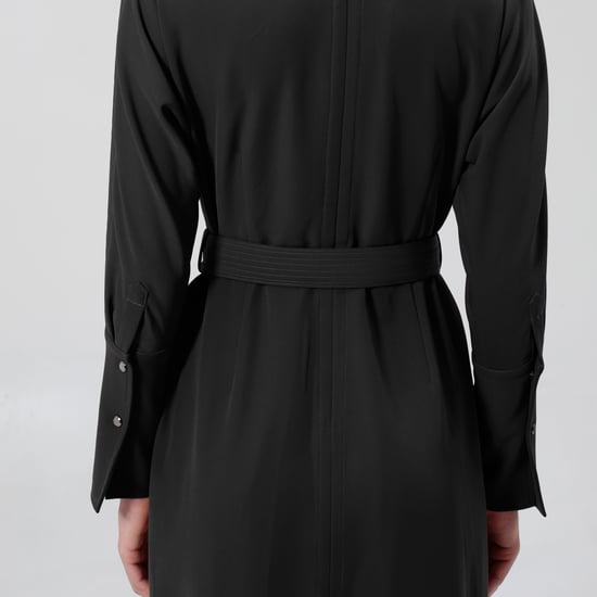 V-neck dress with bat sleeves - Image 4
