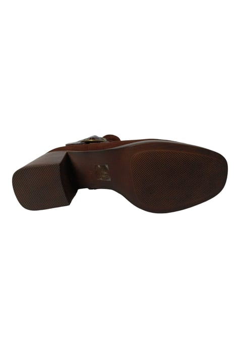 Brown women's heeled ankle boot