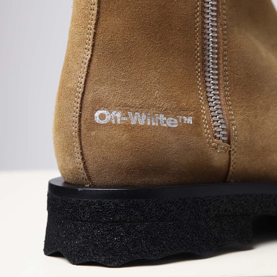 Botas de tobillo de gamuza blanca con suela esponjosa para hombre en blanco - Image 6