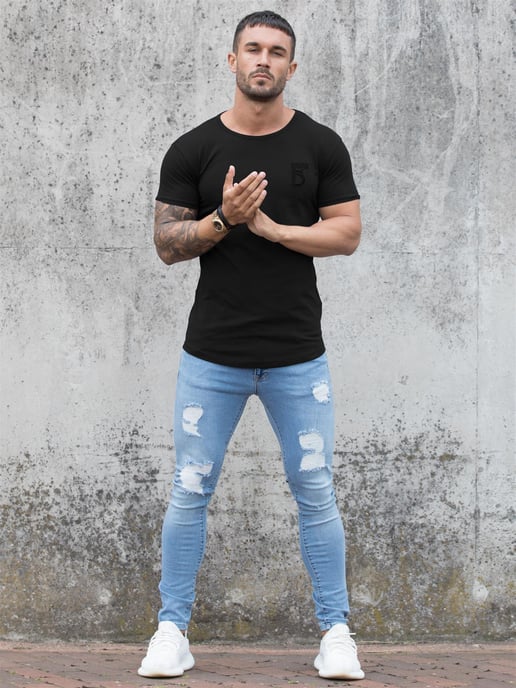 Camiseta hombre | Bound By Honour - Image 3