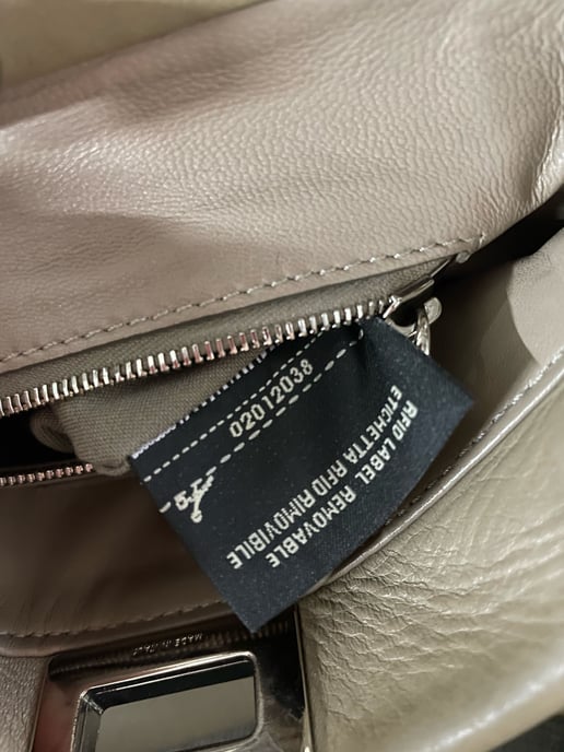 Fendi Peekaboo Mini in Beige Leather - Image 5