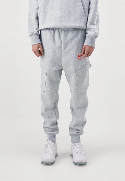 Chándal Nike Athletic Fleece Cargo Gris para Hombre - Image 5