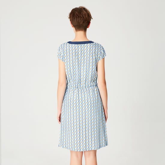 Tunic dress with drawstring belt and geometric print