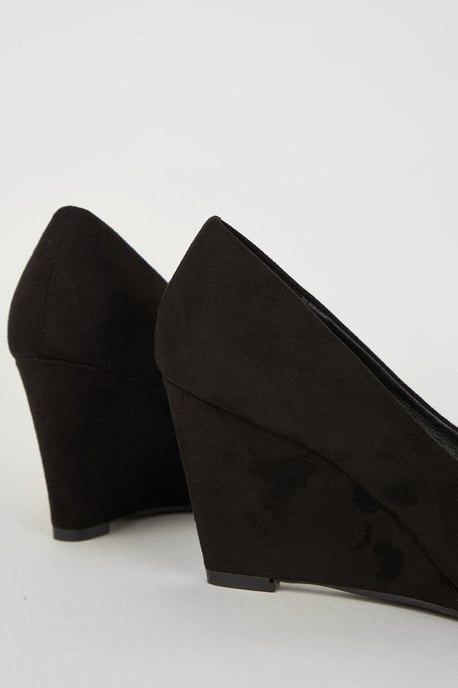Duke Wedge Court Shoes - Image 4