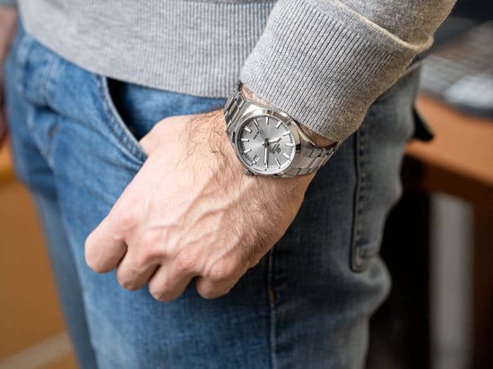 Casio Edifice Men's Silver Watch EFV-100D-8AVUEF