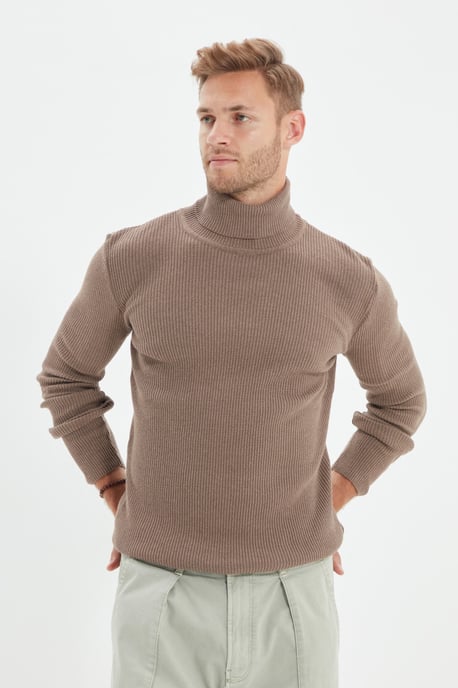 Trendyol Men's  Plain  Sweater - Image 6