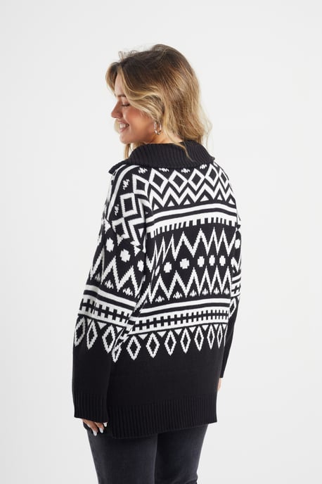 Black Oversized Zip Neck Knitted Pattern Jumper