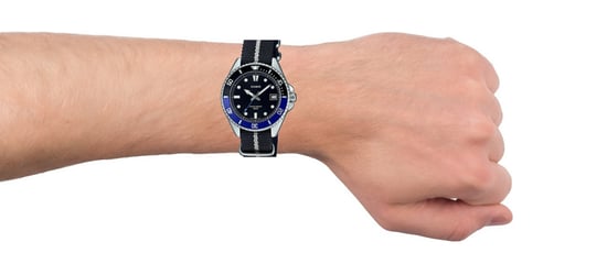 Reloj Unisex Negro Casio Collection MDV-10C-1A2VEF - Image 2