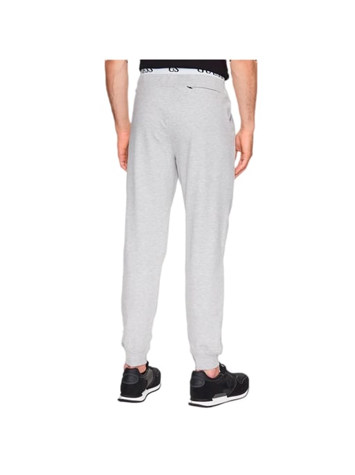 Traje deportivo Guess Active para hombre - Image 4