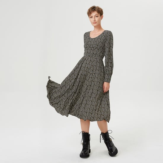 Fitted blouse dress with liberty print and plunging neckline on the back - Image 1