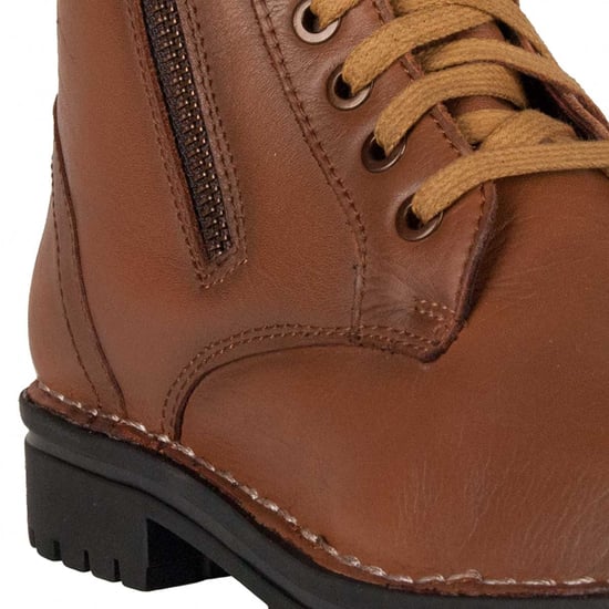 Quality boot Purapiel in Camel