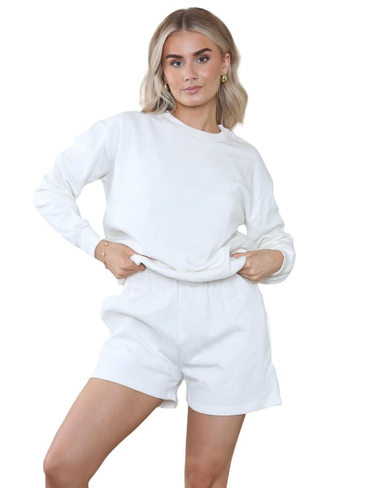 Kruze | Conjunto de chándal de sudadera y pantalón corto para mujer - Image 1